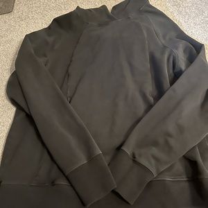 Lululemon Pullover